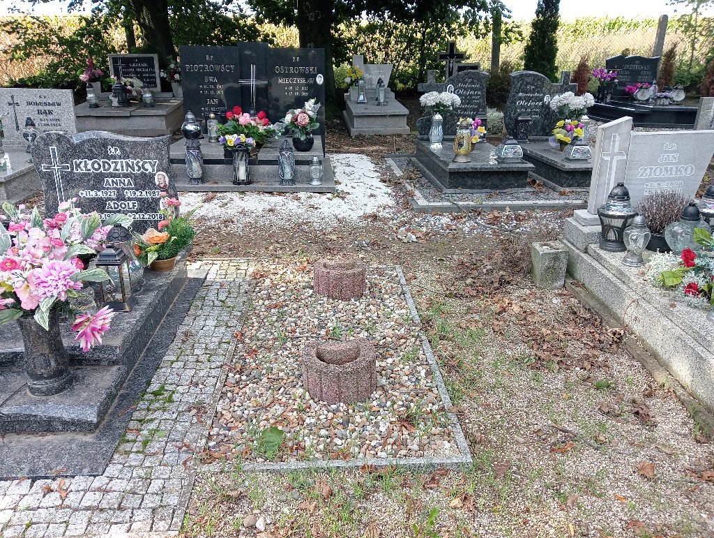 Grób Bronisław Kłodziński